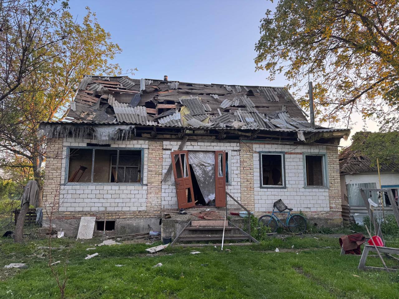 На Київщині внаслідок атаки ворожих БпЛА постраждала сім’я з дітьми