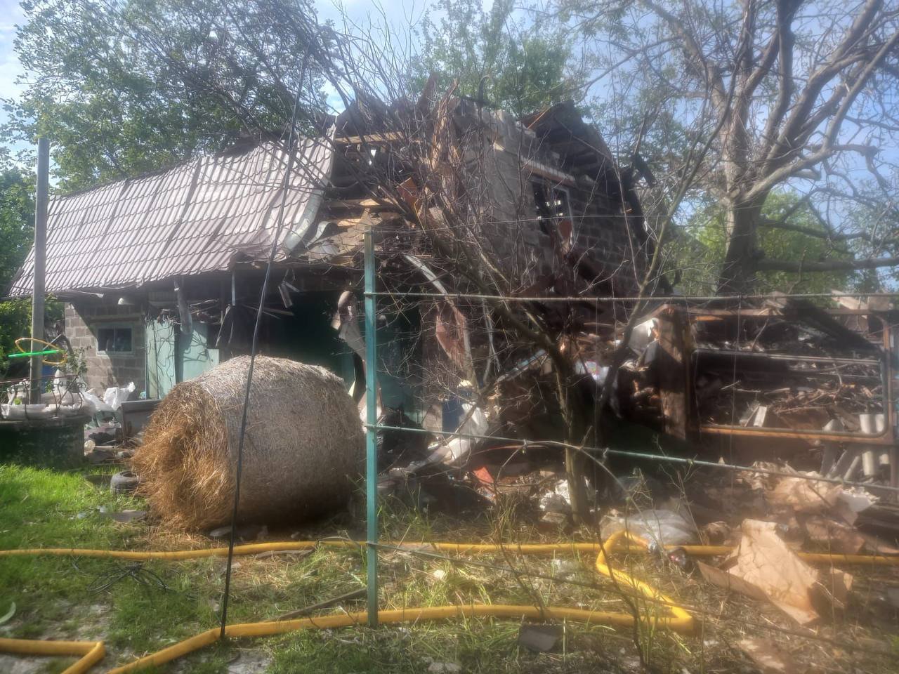 В Обухівському районі внаслідок атаки ворожих БпЛА пошкоджено сім приватних будинків