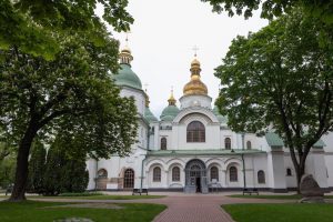 Одна з причин відсторонення очільниці “Софії Київської”, – весілля у храмі на Страсну п’ятницю, – ЗМІ Одна з причин відсторонення очільниці "Софії Київської", - весілля у храмі на Страсну п'ятницю, - ЗМІ