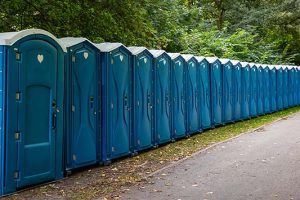 За обслуговування біотуалетів на ярмарках Києва заплатять 3,04 млн гривень За обслуговування біотуалетів на ярмарках Києва заплатять 3,04 млн гривень
