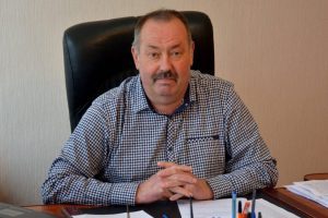 Міський голова Миронівки Віталій Савенко задекларував новий гараж та підвищення зарплати у 2024 році Міський голова Миронівки Віталій Савенко задекларував новий гараж та підвищення зарплати у 2024 році