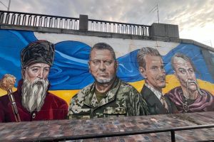 В Києві знов з’явився мурал з Залужним (фото)