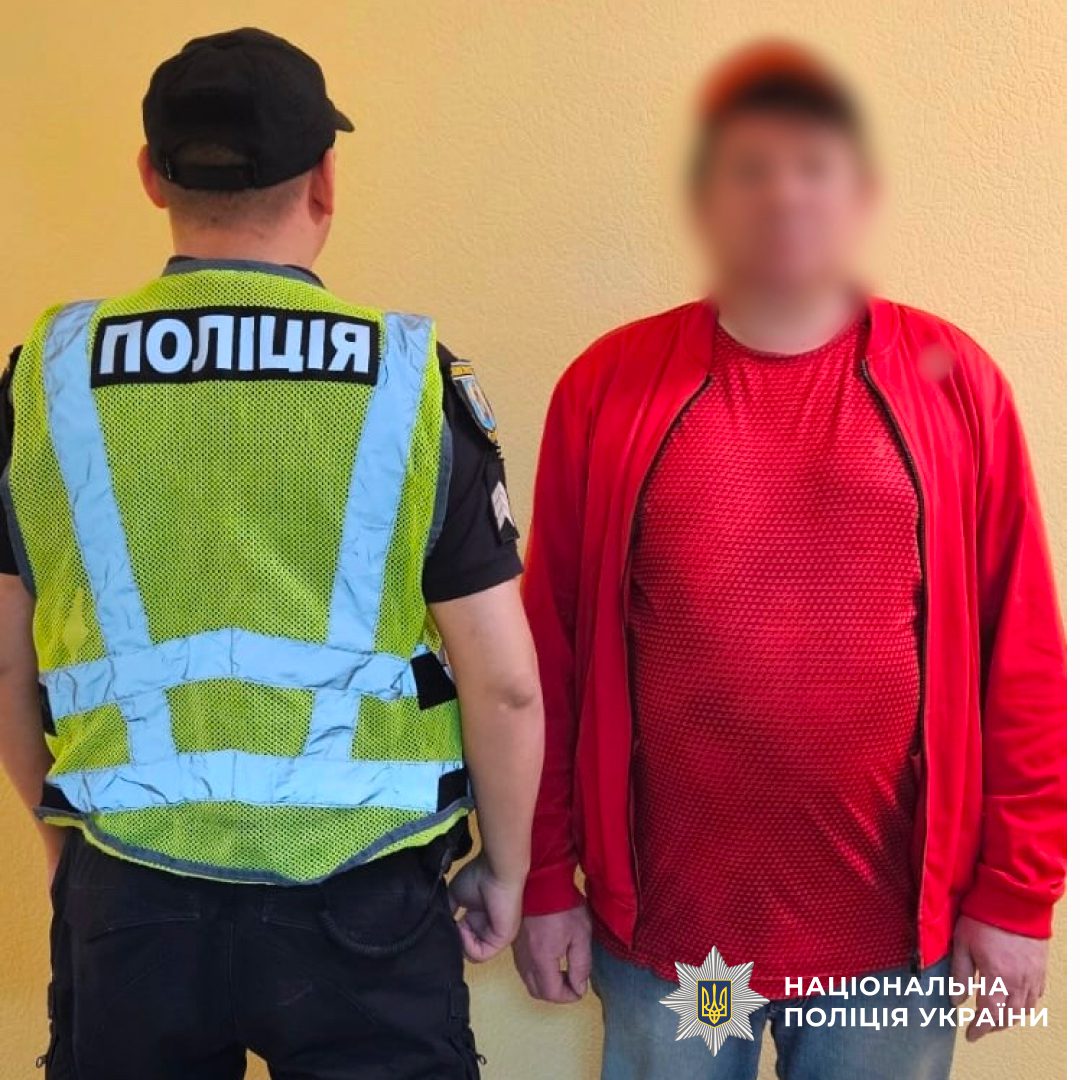 Правоохоронці київської підземки притягнули до відповідальності 49-річного зачепера