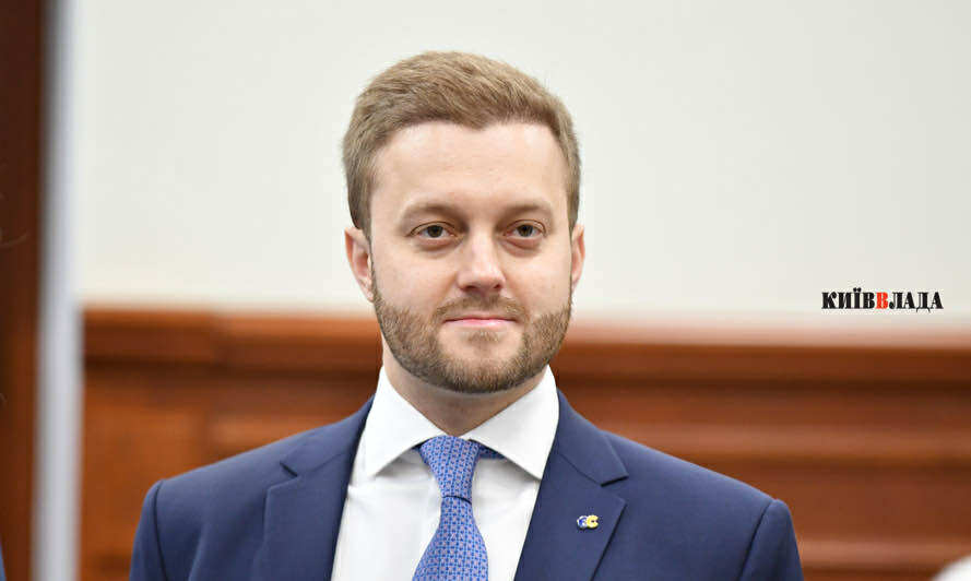 Заступник голови КМДА Костянтин Усов задекларував 1,39 млн гривень зарплати та вдесятеро більше заощаджень