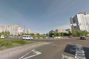У Києві 17 червня обмежуватимуть рух транспорту на перехресті проспекту Червоної Калини та вулиці Сержа Лифаря (схема) У Києві 17 червня обмежуватимуть рух транспорту на перехресті проспекту Червоної Калини та вулиці Сержа Лифаря (схема)