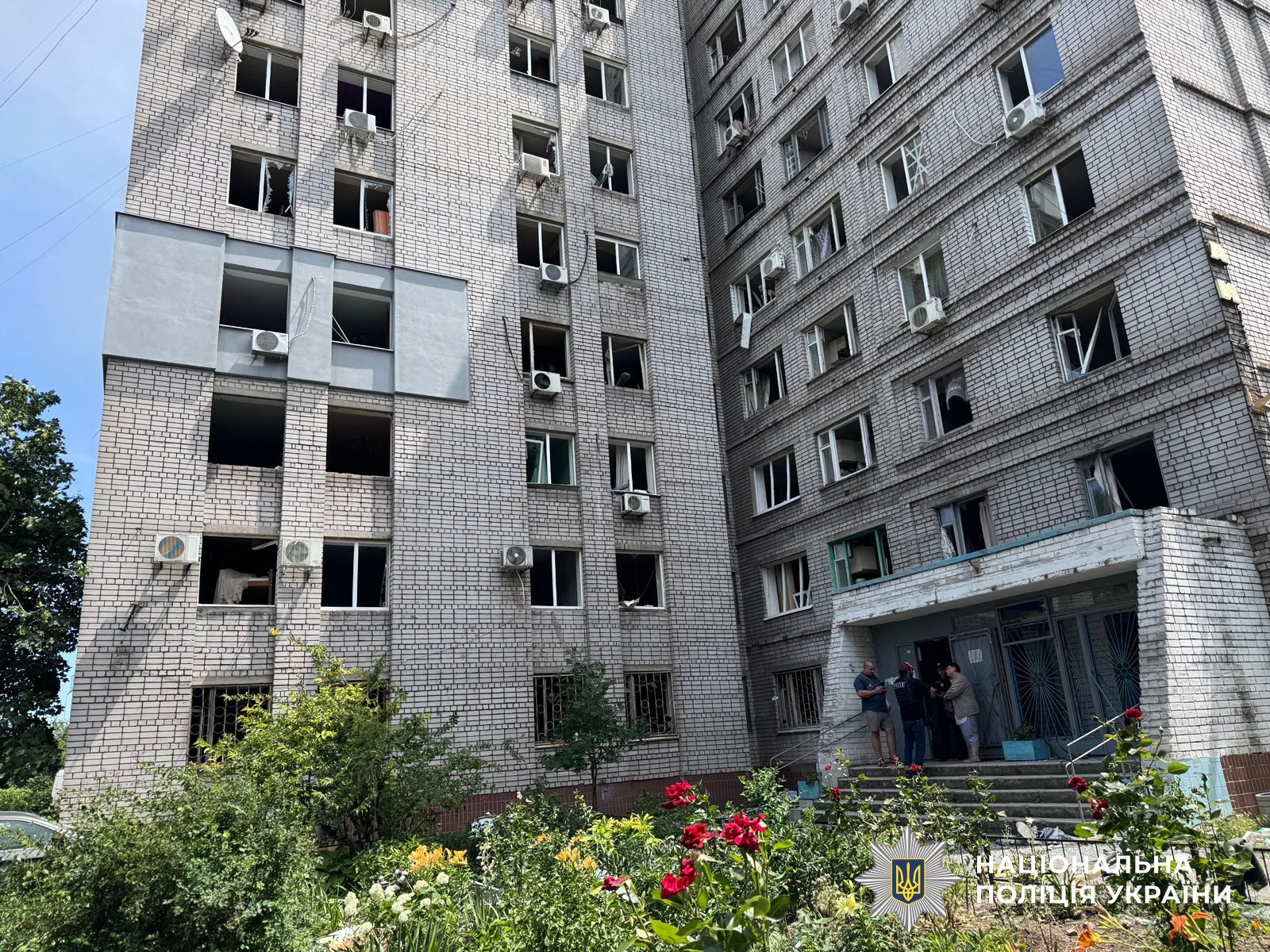 Удар ракетами по Дніпру: кількість вбитих збільшилась до 16, постраждалих - до 279 (фото)