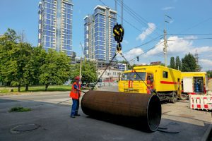 «Київтеплоенерго» замінило пошкоджені ділянки трубопроводів на вулиці Бойчука (фото) «Київтеплоенерго» замінило пошкоджені ділянки трубопроводів на вулиці Бойчука (фото)