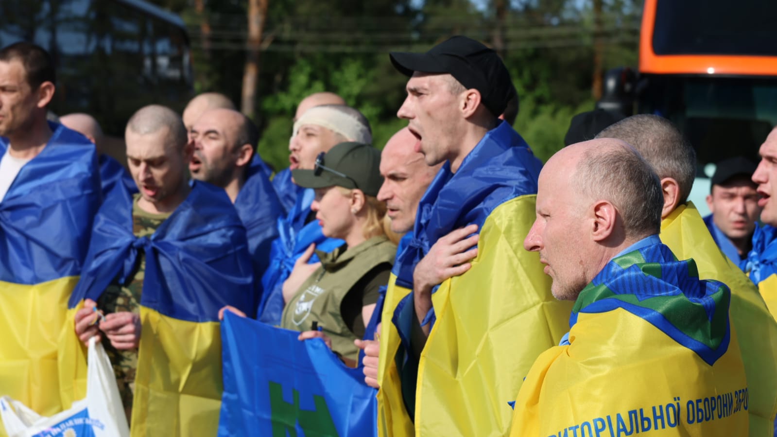 Сьогодні, 10 червня, відбувся перший етап обміну полоненими в категорії “важкопоранені та тяжкохворі”