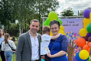 Гатне витратило 205 тис. гривень на батути, солодку вату та аніматорів Гатне витратило 205 тис. гривень на батути, солодку вату та аніматорів