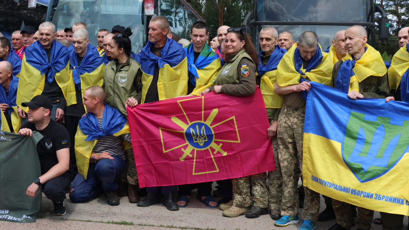 З російського полону звільнено важкохворих, тяжкопоранених та молодих українців