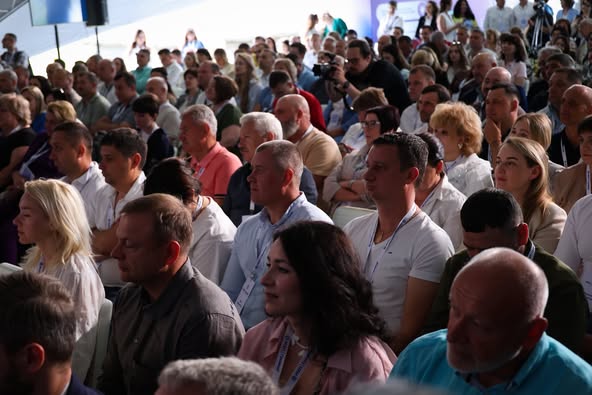 Микола Калашник: Через партнерство влади, бізнесу та громад разом змінюємо країну на краще