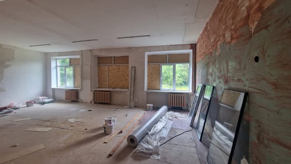 Унаслідок обстрілу 17 червня в Києві пошкоджено 26 освітніх закладів (фото)