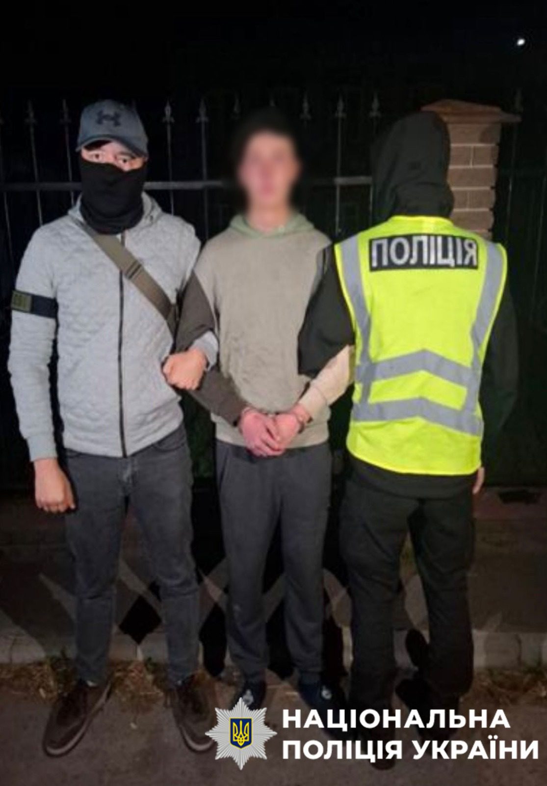 У Києві бійця Нацгвардії намагалися вбити, підклавши вибухівку в мопед, зловмисника затримали (фото, відео)