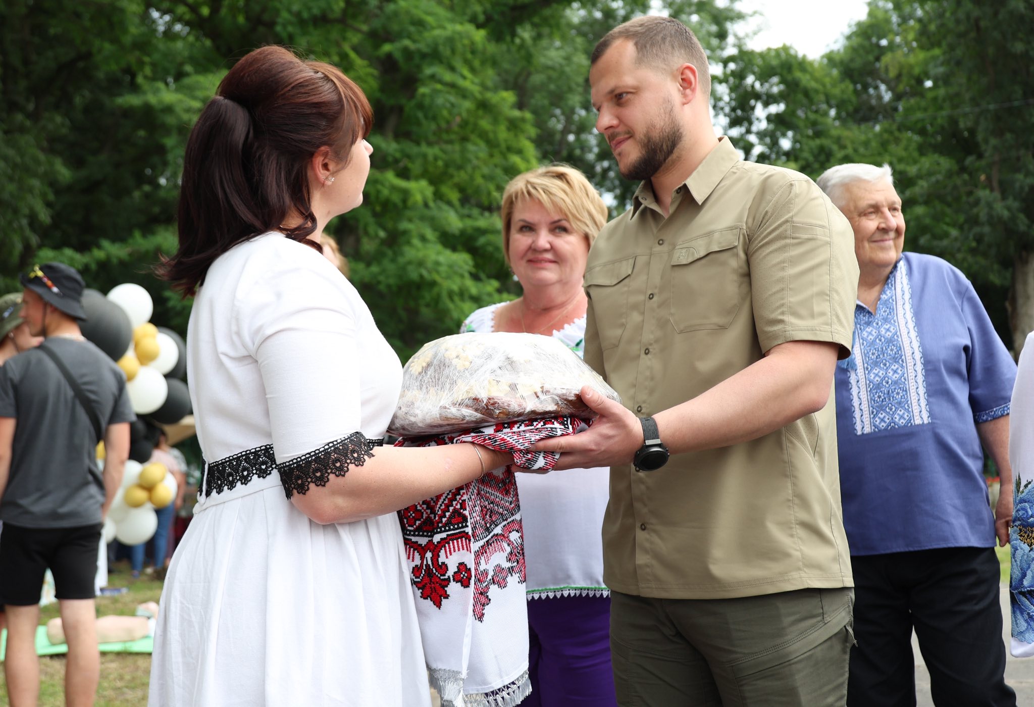 Микола Калашник разом із Яготинською громадою взяв участь у святкових заходах з нагоди Дня Конституції