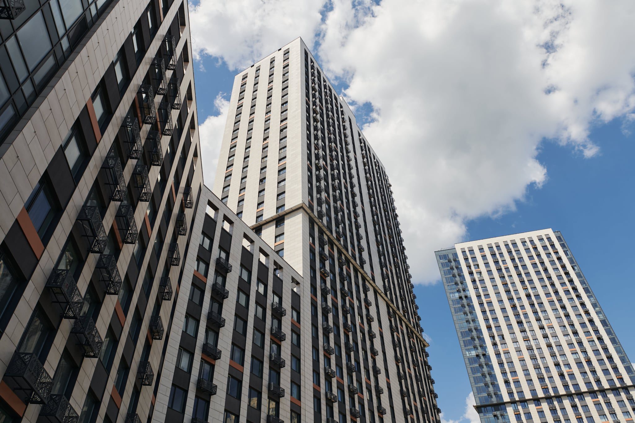 У 2025 році українці стали купувати житло вдвічі повільніше, – Арсеній Насіковський