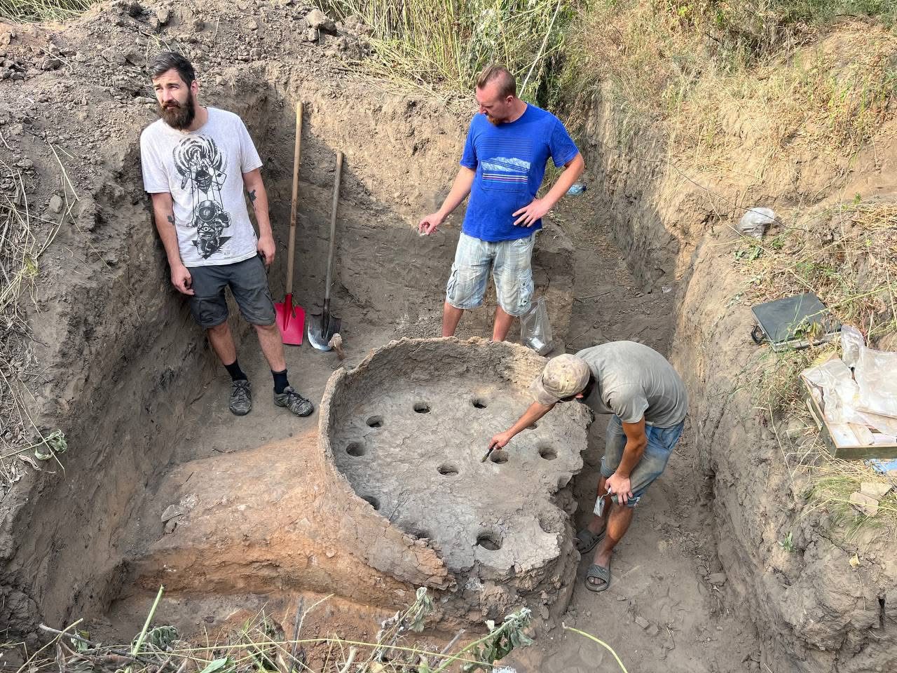 У Білогородці знайшли понад 500 артефактів часів Київської Русі