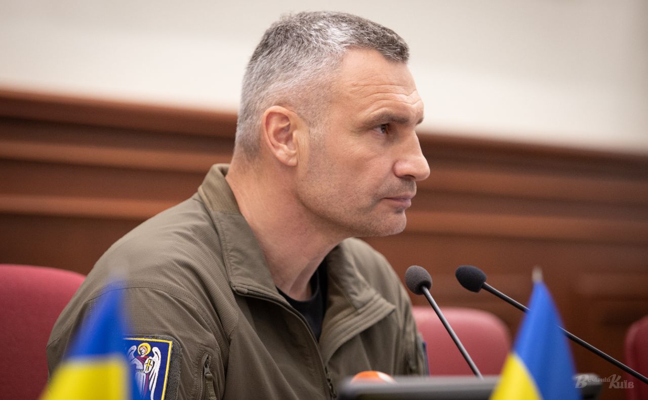 Кличко призначив тимчасових керівників двох департаментів та одного КП замість звільнених Кличко призначив тимчасових керівників двох департаментів та одного КП замість звільнених