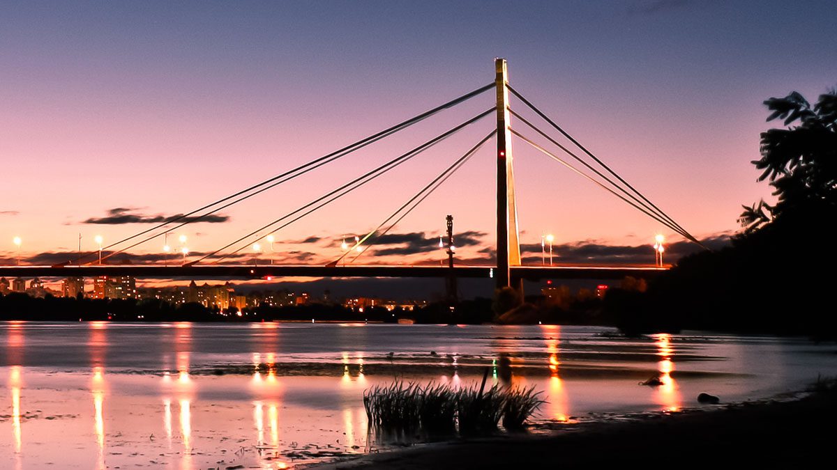 Мости через Дніпро та Либідь планово обстежать за 5,8 млн гривень