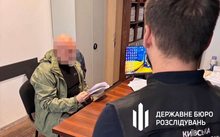 ДБР підозрює офіцерів у приховуванні самогубства військового на Київщині ДБР підозрює офіцерів у приховуванні самогубства військового на Київщині