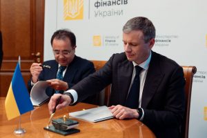 Японія надасть Україні три мільярди доларів кредиту під обслуговування процентів за рахунок рф Японія надасть Україні три мільярди доларів кредиту під обслуговування процентів за рахунок рф