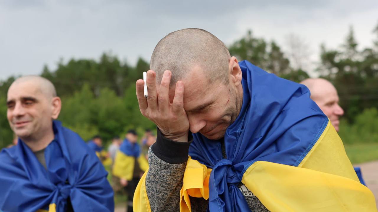 З російського полону продовжують повертати важкохворих українських захисників (фото)