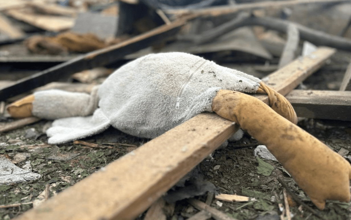 Повномасштабна збройна агресія рф в Україні відібрала життя у понад 630 дітей Повномасштабна збройна агресія рф в Україні відібрала життя у понад 630 дітей