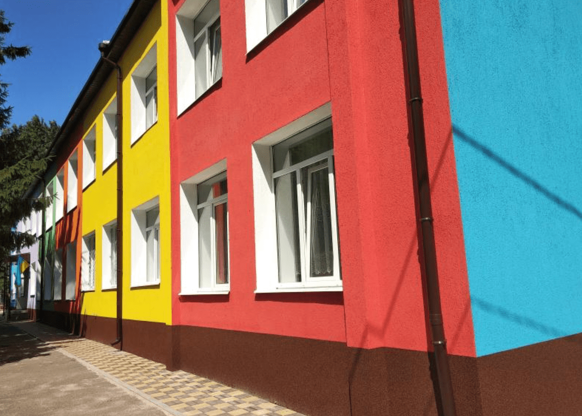 У Вишневому за 71,2 млн гривень відремонтують дитсадок