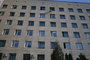 Фасад київського шпиталю поліції відремонтують за 24,2 млн гривень