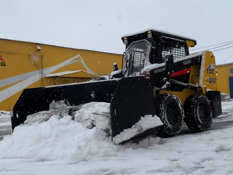 У TDC розповіли про ключові сфери використання мінінавантажувачів українського виробництва