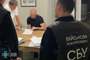 Експосадовця Міноборони підозрюють у крадіжці 90 млн гривень на закупівлі протитанкового озброєння