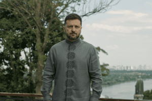 Зеленський привітав українців з нагоди Дня Української Державності (відео)