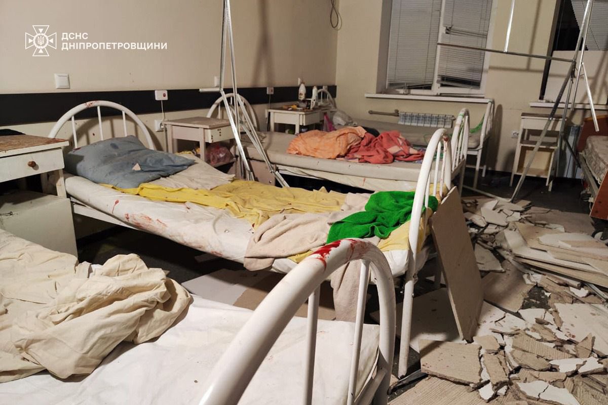 Ракетний удар по Кам’янському на Дніпропетровщині: дві людини загинули, ще п’ятеро – поранені