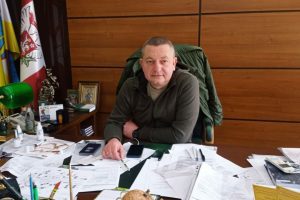 Міський голова Вишневого Діков задекларував 9,34 млн гривень та понад 130 тис. євро Міський голова Вишневого Діков задекларував 9,34 млн гривень та понад 130 тис. євро