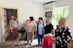 Заступниця голови Київської ОДА відвідала патронатну родину Тарасенків в Обухівській громаді