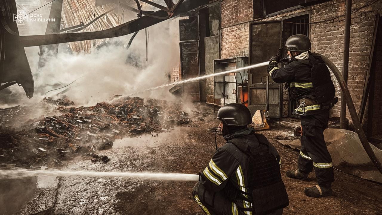 Повітряна атака рф на Київщину: пошкодження зафіксовані у Фастівському та Вишгородському районах