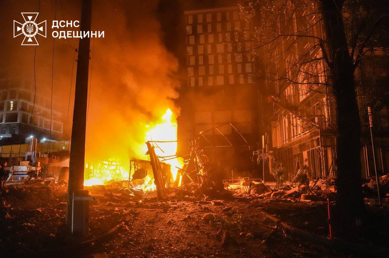 Унаслідок чергового удару рф по Одесі загинула щонайменше одна людина Унаслідок чергового удару рф по Одесі загинула щонайменше одна людина