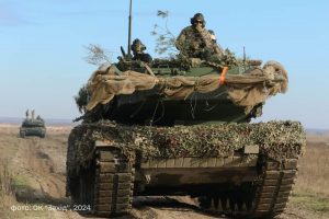 Ворог посилено атакує на чотирьох напрямках, за добу на фронті 200 боєзіткнень, - Генштаб ЗСУ