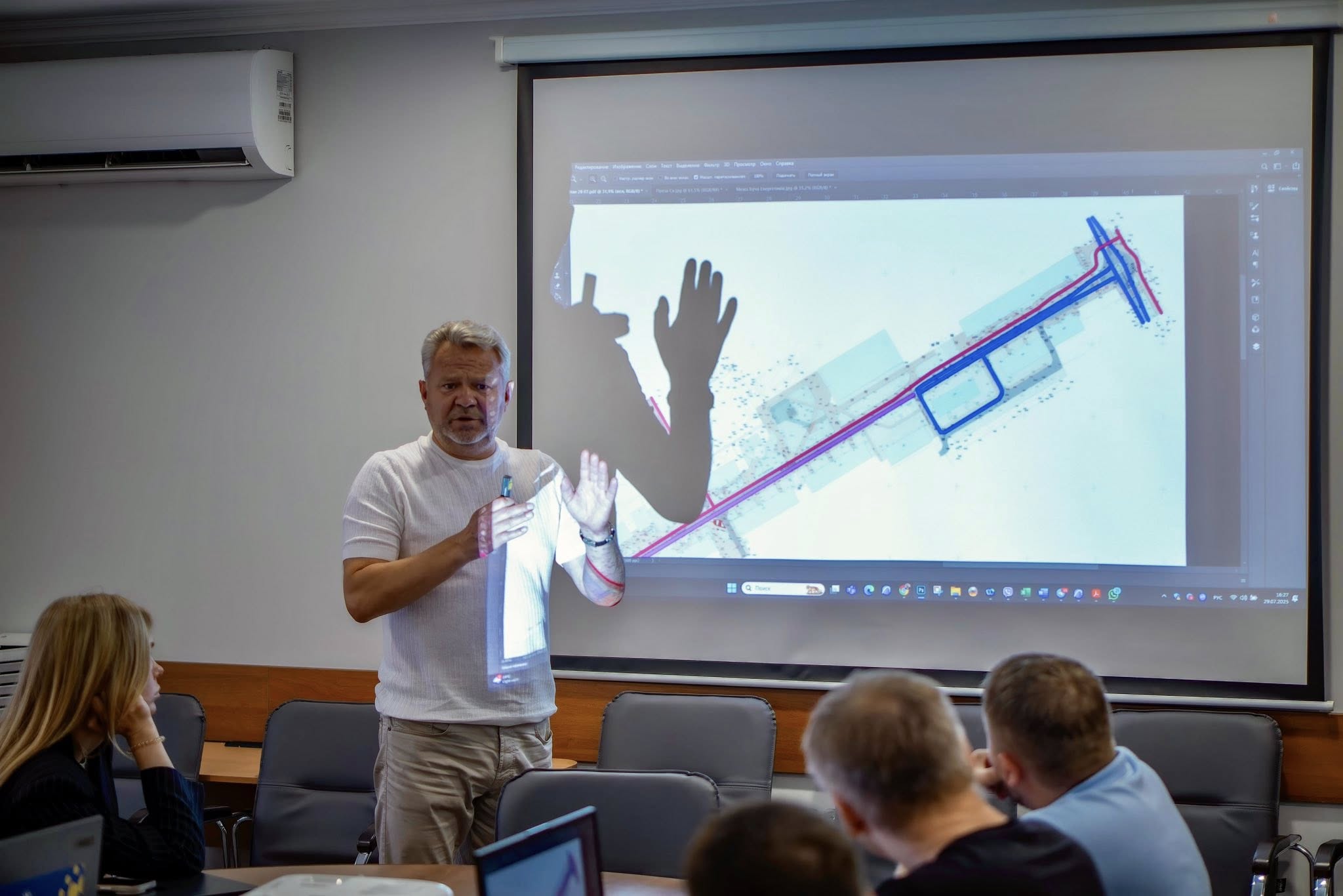 Мер Бучі Федорук збирається “повністю оновити” вулицю Енергетиків і весь центр міста