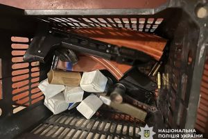 У киянина вилучили тротил і понад 200 бойових набоїв (фото)