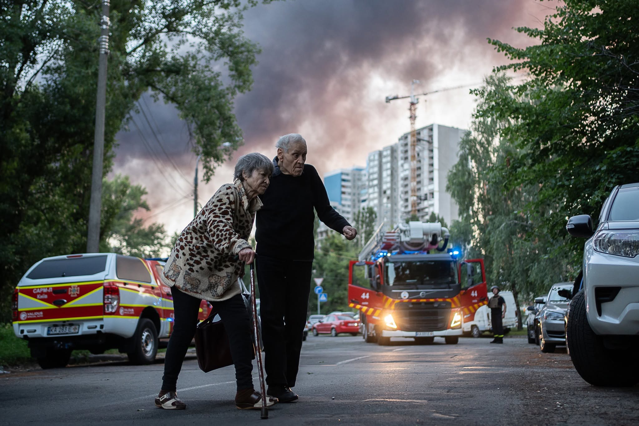 У Києві внаслідок атаки рф щонайменше 23 постраждалих, уламки збитих ворожих цілей виявлено у шести районах