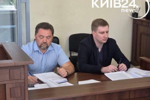 Суд відправив екссекретаря Київради під цілодобовий домашній арешт, Бондаренко налаштований боротися далі Суд відправив екссекретаря Київради під цілодобовий домашній арешт, Бондаренко налаштований боротися далі