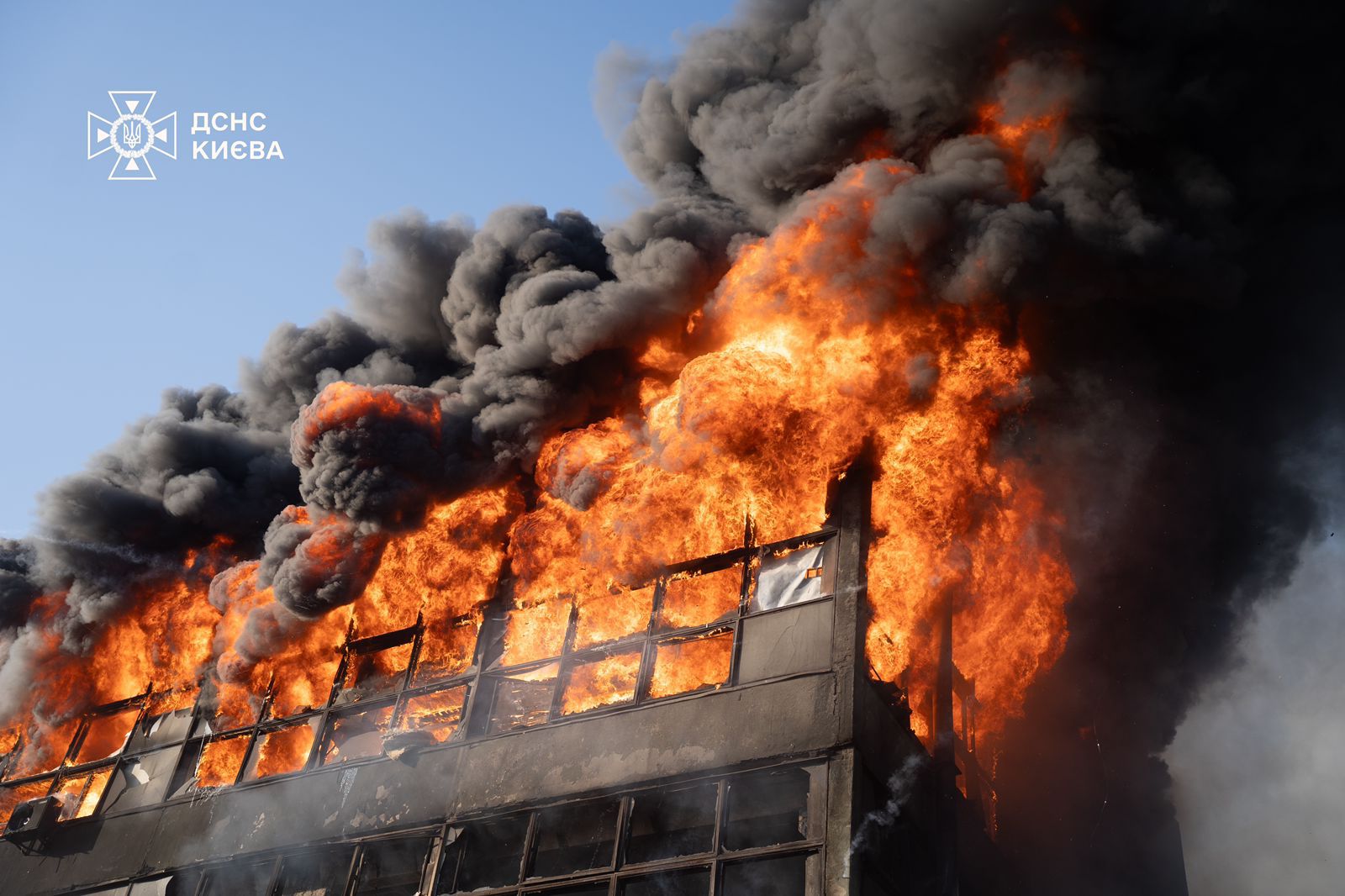 Масована атака на Київ: відомо про 2 вбитих, багато постраждалих