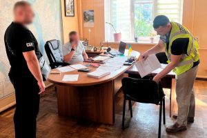 Посадовця “Київпастрансу” підозрюють у мільйонному розкраданні бюджету Посадовця “Київпастрансу” підозрюють у мільйонному розкраданні бюджету