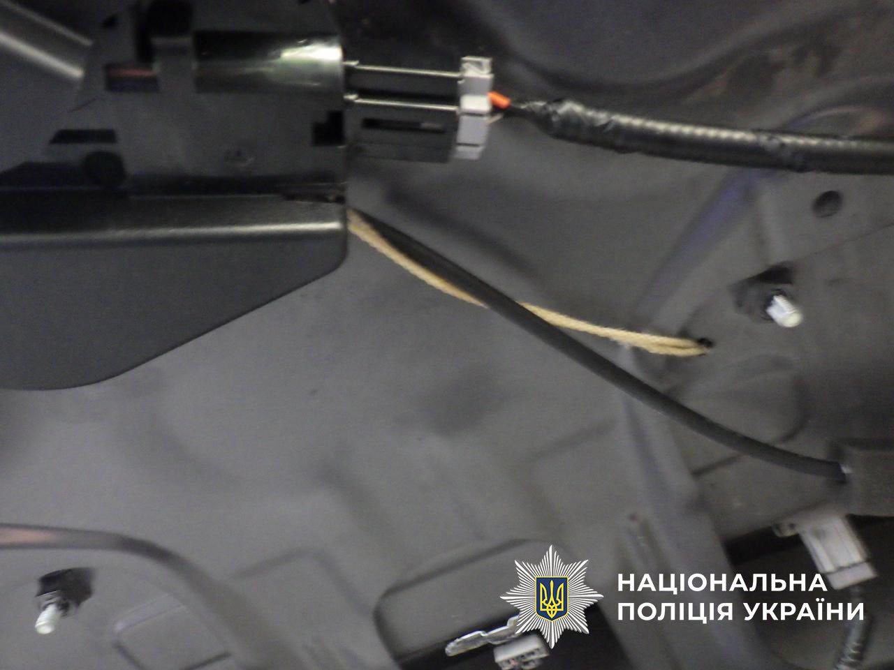 У Києві з автомобіля обміну валют викрали готівки на 15 млн гривень – всіх зловмисників затримали