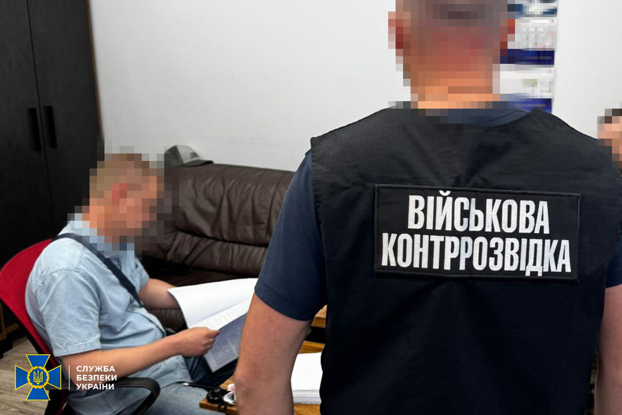 Посадовця Міноборони викрито на розкраданні коштів на ремонті бронетранспортерів ЗСУ Посадовця Міноборони викрито на розкраданні коштів на ремонті бронетранспортерів ЗСУ