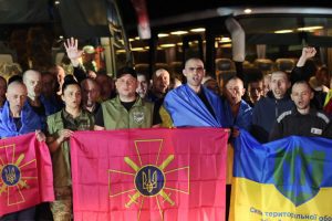 Україна та рф завершили дев’ятий етап обміну полоненими Україна та рф завершили дев'ятий етап обміну полоненими