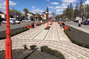 По вулиці Антонова в Ірпені за 2 млн гривень збираються ремонтувати тротуар