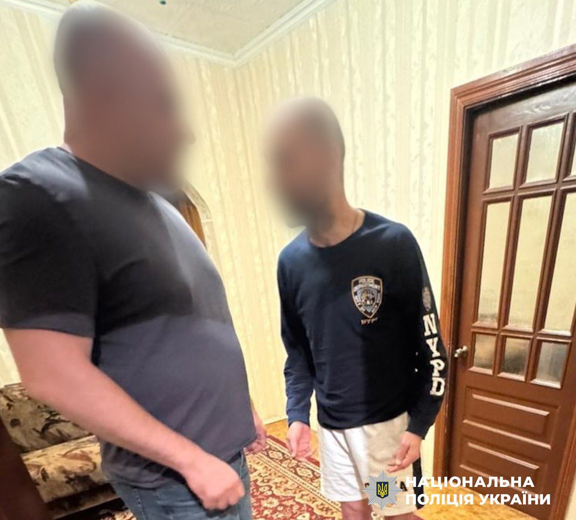 У Києві викрили схему ухилення від мобілізації за 2600 доларів У Києві викрили схему ухилення від мобілізації за 2600 доларів