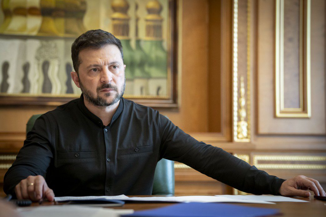 Зеленський двома указами ввів у дію рішення РНБО щодо санкцій