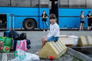 На Донеччині оголосили примусову евакуацію сімей з дітьми з ще 10 населених пунктів На Донеччині оголосили примусову евакуацію сімей з дітьми з ще 10 населених пунктів